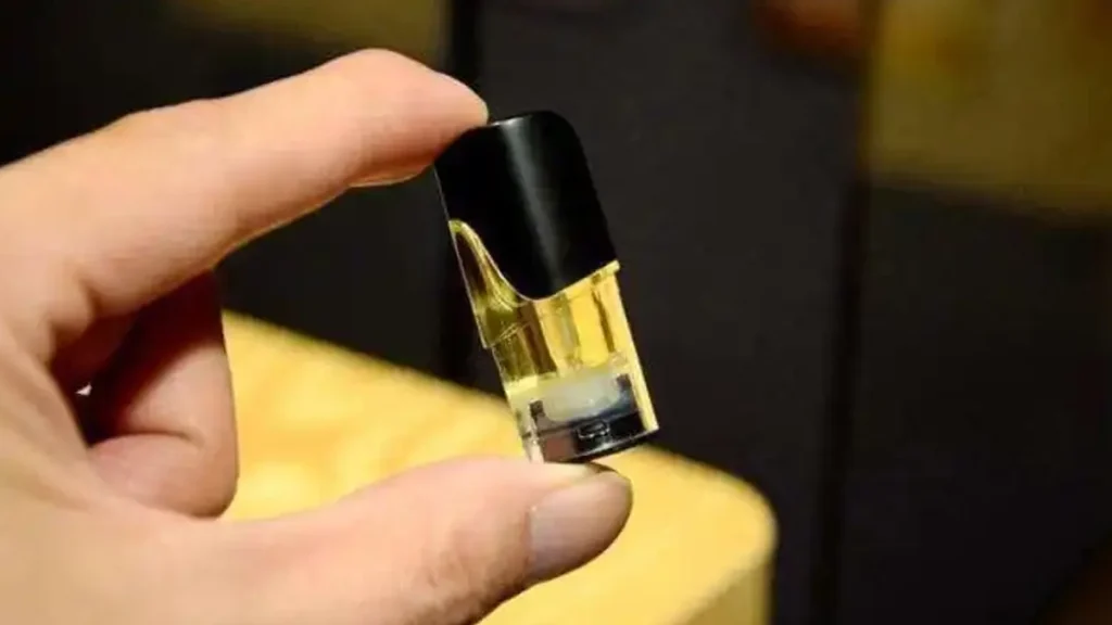 【初心者向け】POD型VAPEのカートリッジ交換時期と長持ちさせるコツ